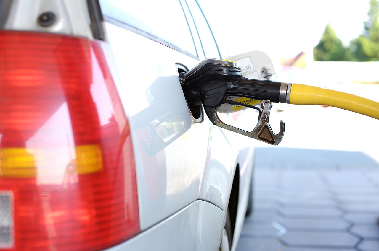 Unconscious Marty Fielding court ᐈ Ar teisingai eksploatuojate savo dujinį automobilį? ✓